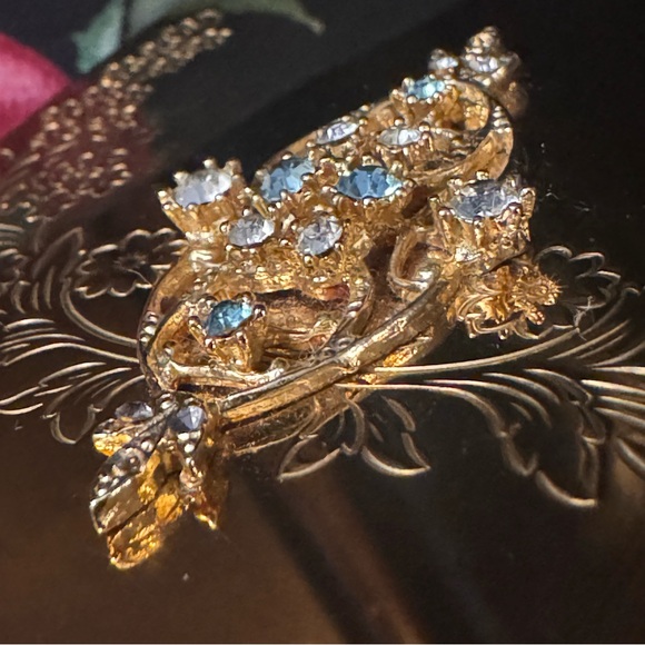 Vintage Voluptè Mirror Compact - Picture 7 of 13